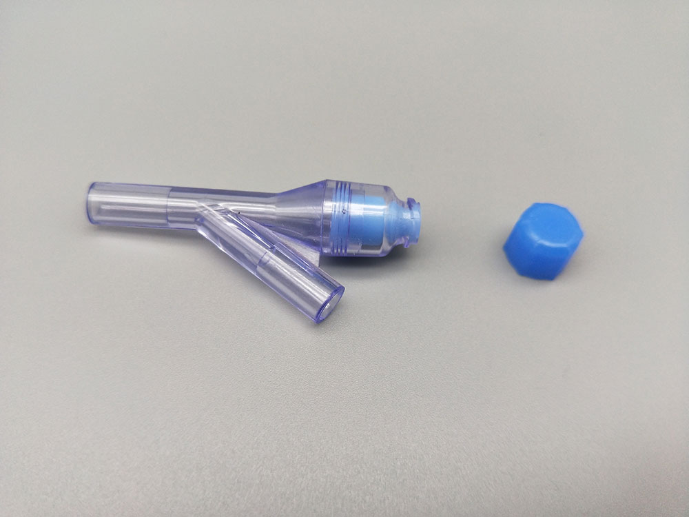 needle free connector