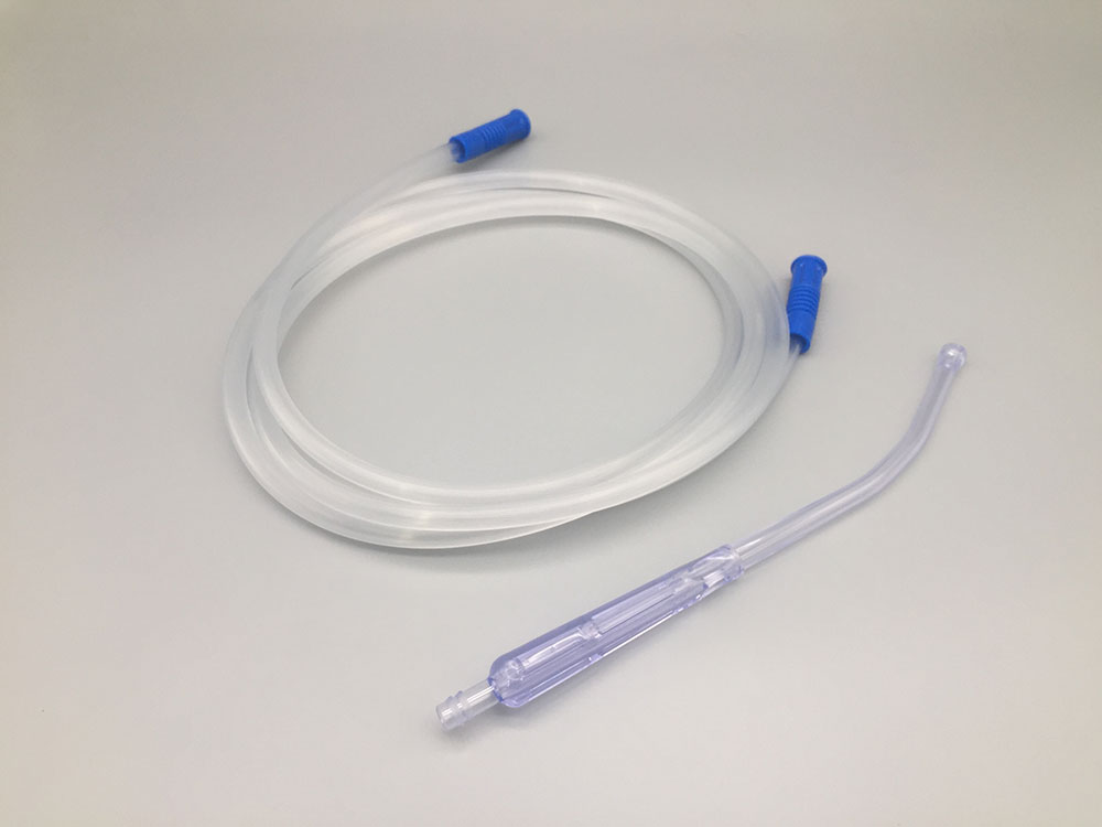 suction connecting tube with yankauer handle